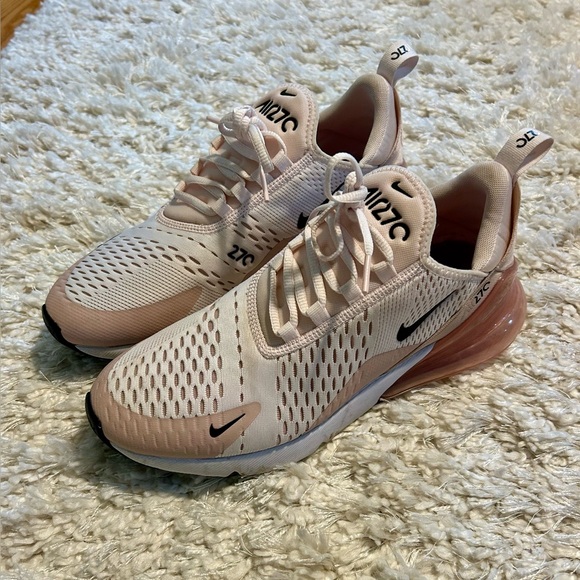Nike Air Max 270 pink sneakers - Picture 1 of 5